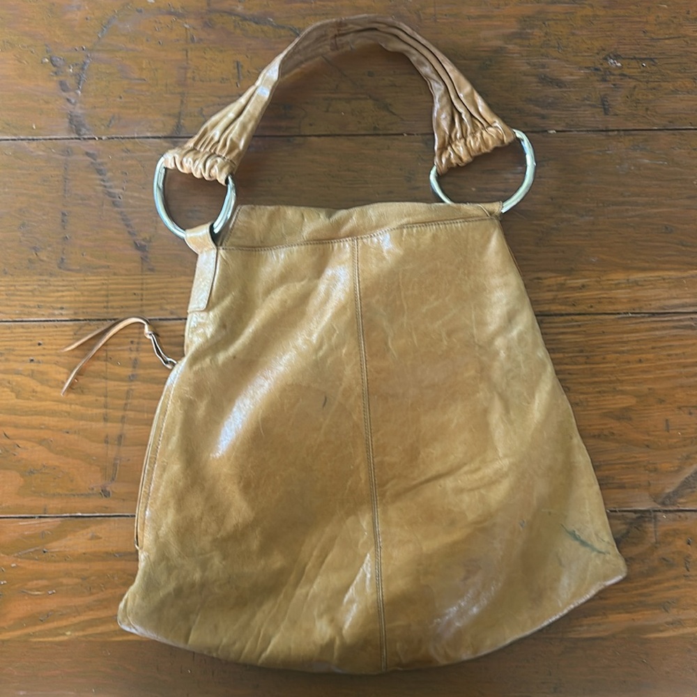 HOBO Tan Leather Slouchy Shoulder Bag - Picture 2 of 6
